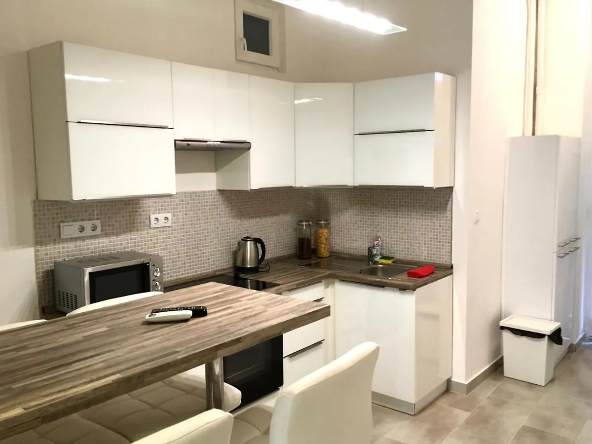 בודפשט Standard Apartment By Hi5 - Ruin Bar Distr.